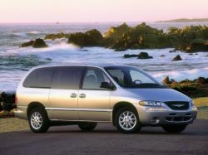  Chrysler Town amp; Country II 