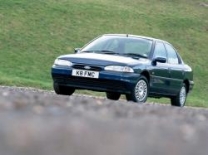  Ford Mondeo I Sedan GBP 